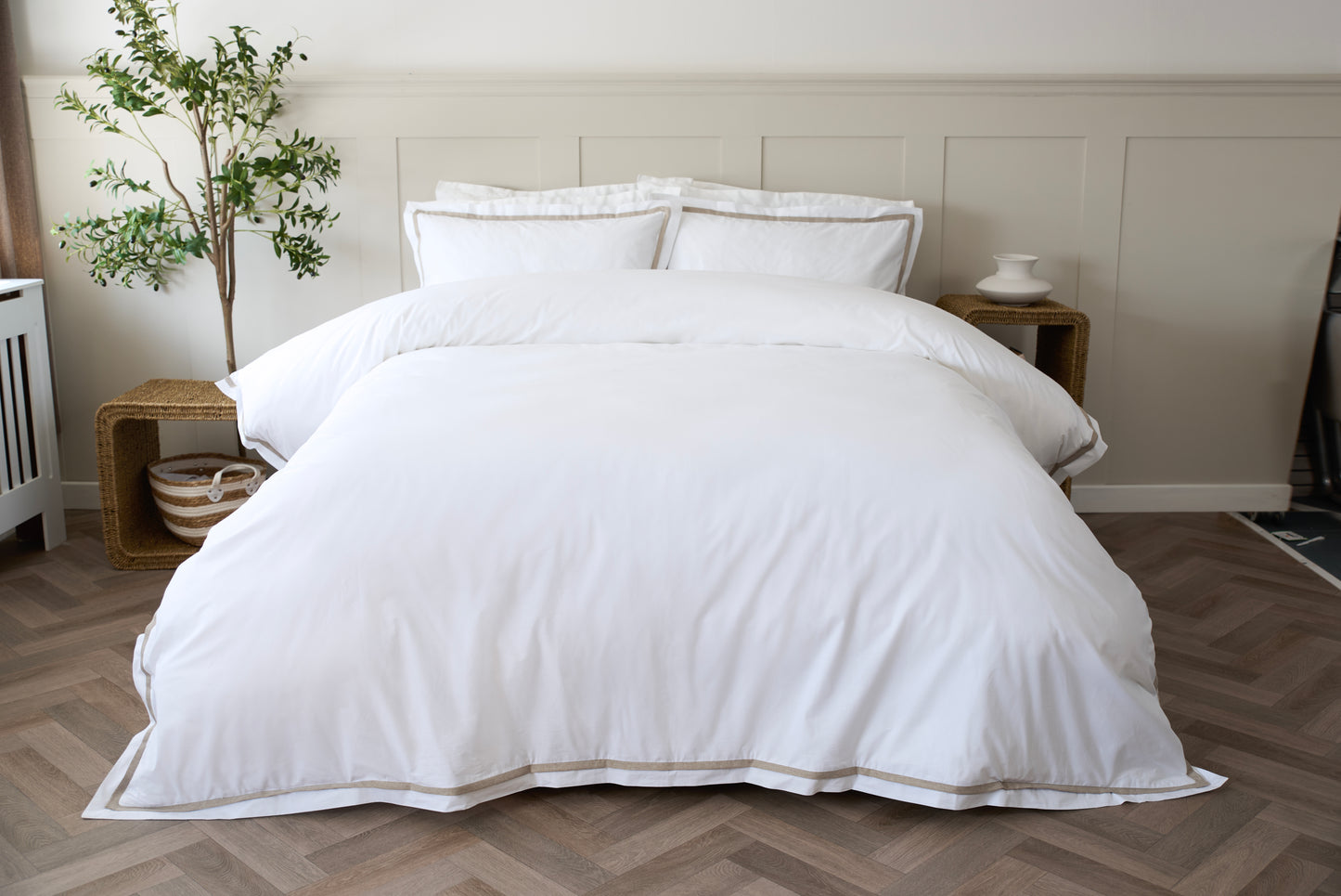 100% Cotton Oxford Style Duvet Cover in White with Taupe Trim