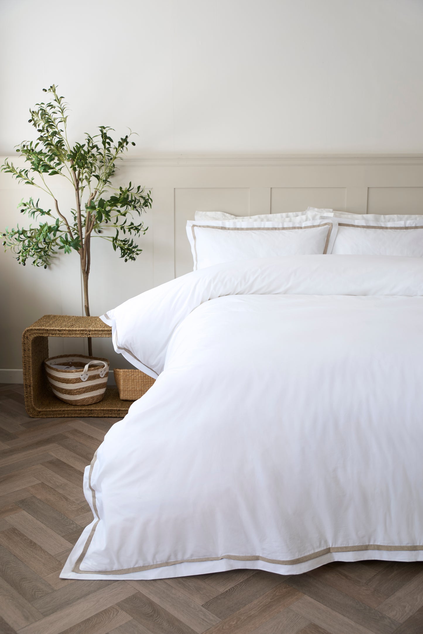 100% Cotton Oxford Style Duvet Cover in White with Taupe Trim