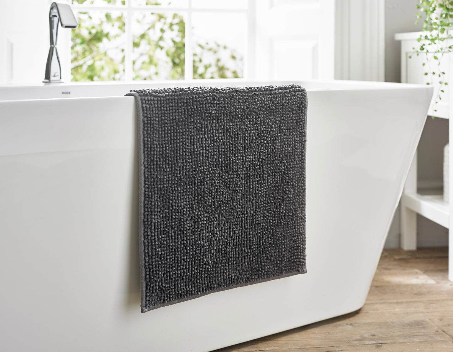 Quik Dri Textured Towels in Charcoal Grey