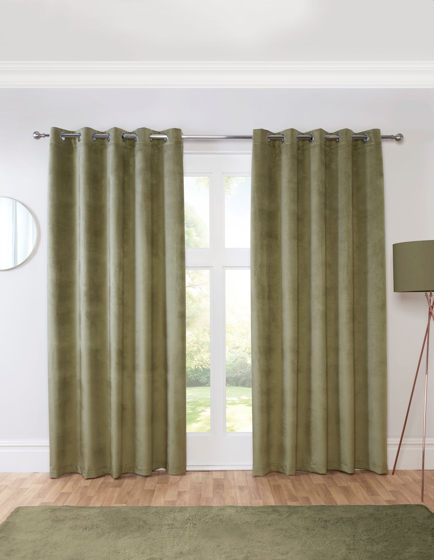 Blackout Eyelet Curtains in Green