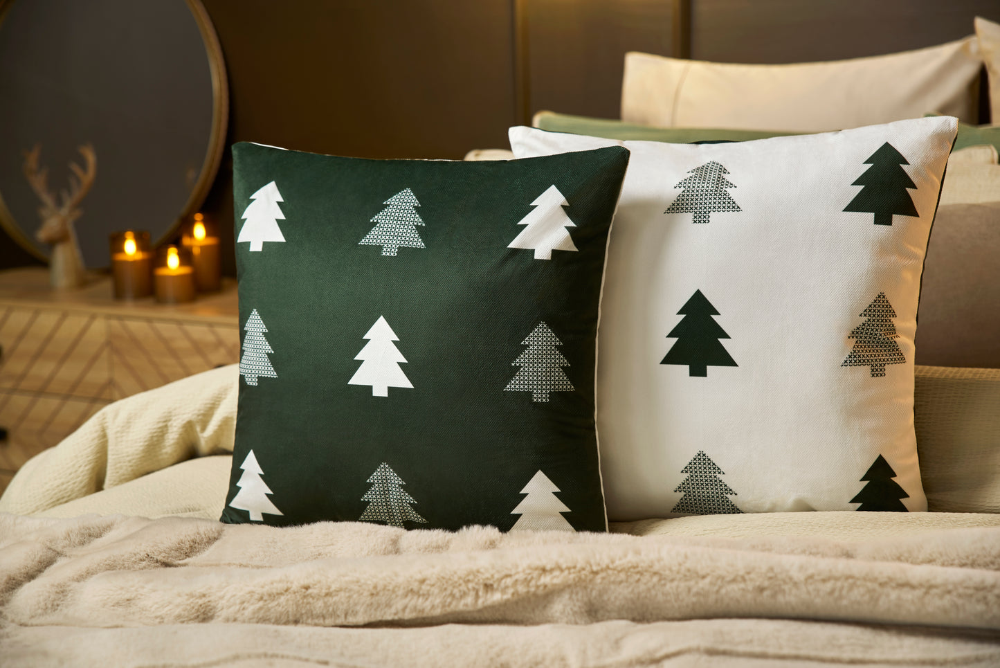 Knitted Design Christmas Tree Throw / Cushion Green & White