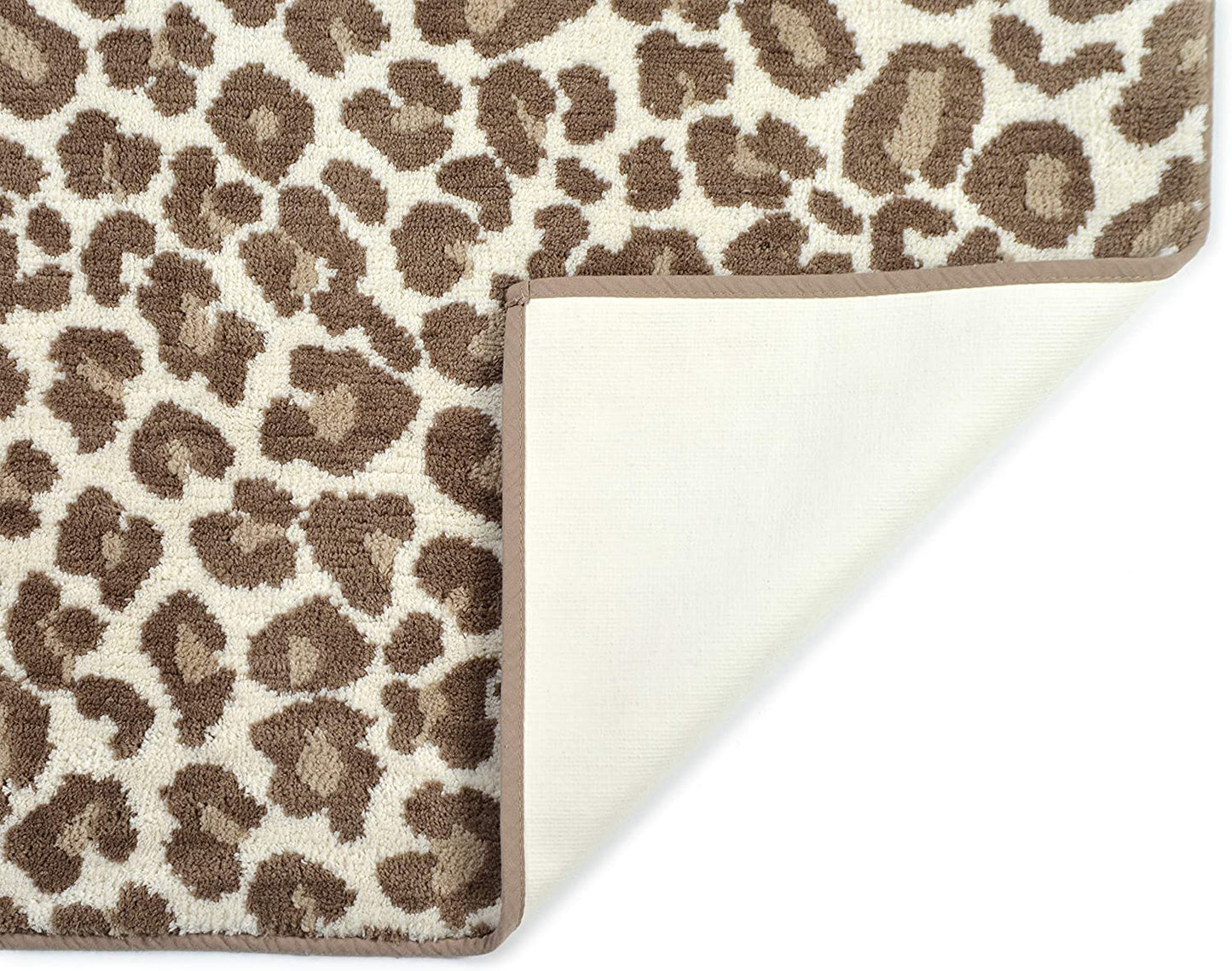 Leopard Jacquard Design Bath Towels in Natural