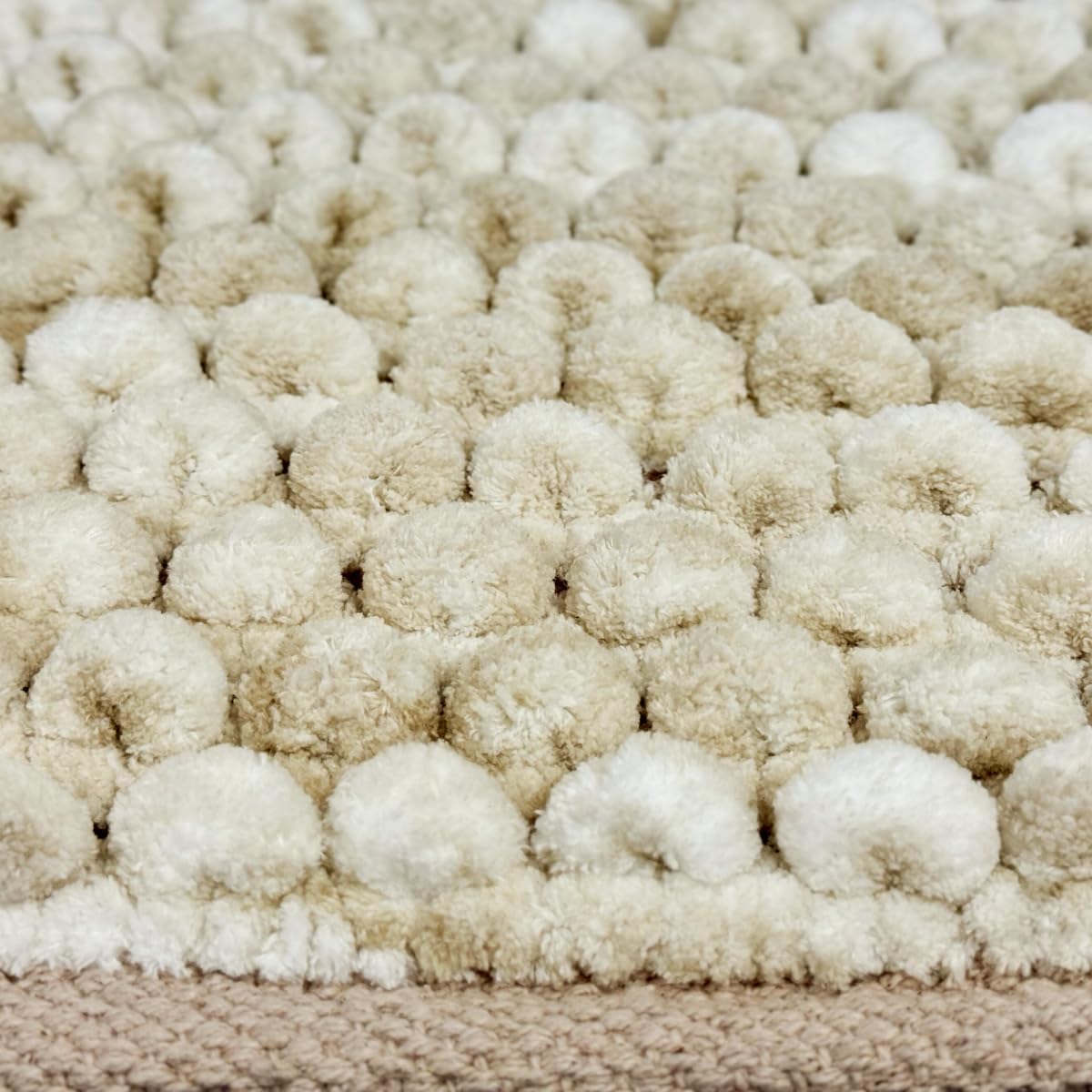 Monaco Marl Bath, Pedestal Shower Mat in Natural Shades