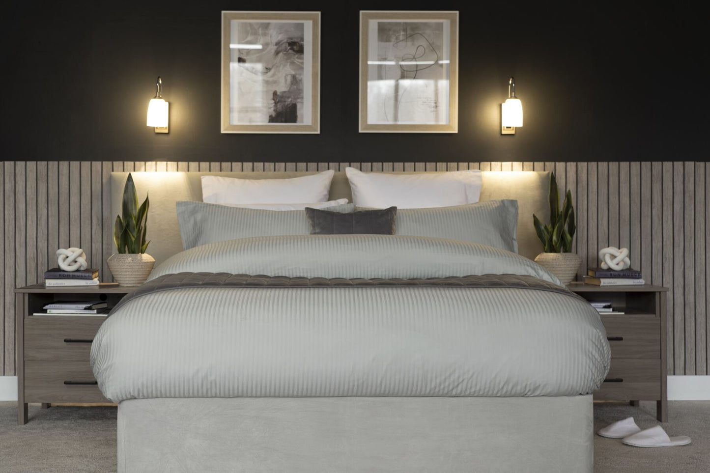 300 TC Soho Sateen Stripe Duvet Cover Set in Platinum