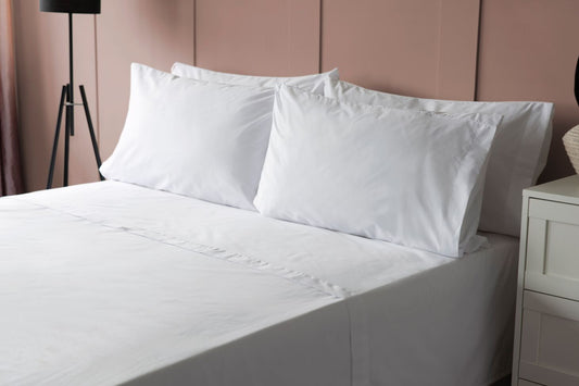 200 Thread Count Pure Combed Cotton Bed Linen In White