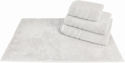 Hotel Quality 800gsm Bath Towels in White