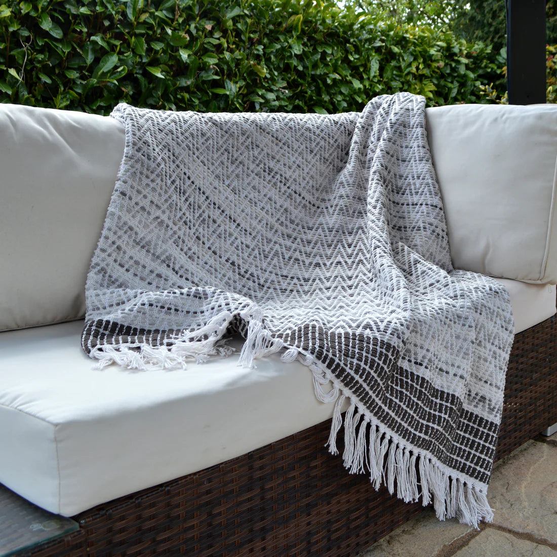 Arizona Zig Zag Throw in Grey with Tassles