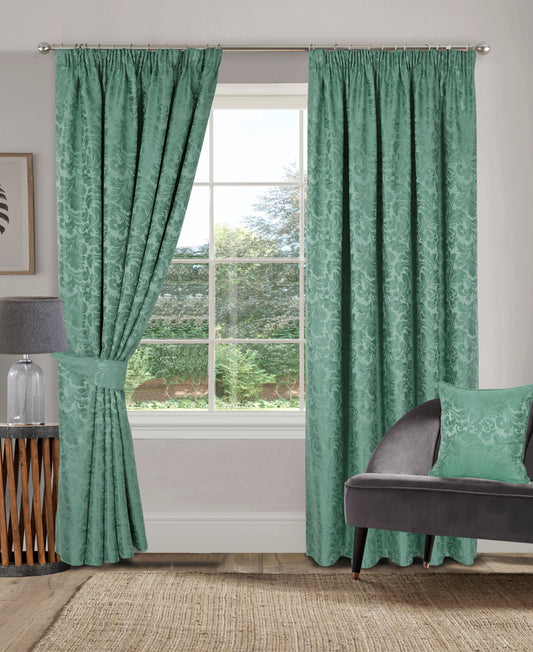 Damask Floral Design Leaf Design Curtains in Green