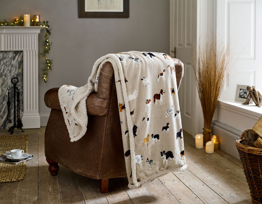 Supersoft Sherpa Reverse Dogs Throws in Natural