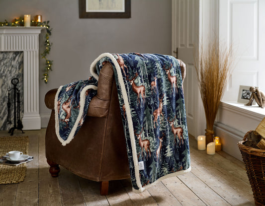 Supersoft Sherpa Reverse Stag Throw in Navy Blue