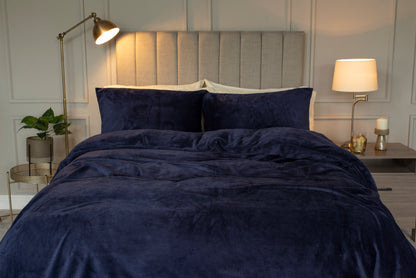 Heat Holder Duvet Cover Set in Navy Blue with 1.7 Tog