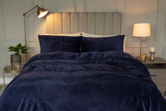 Heat Holder Duvet Cover Set in Navy Blue with 1.7 Tog