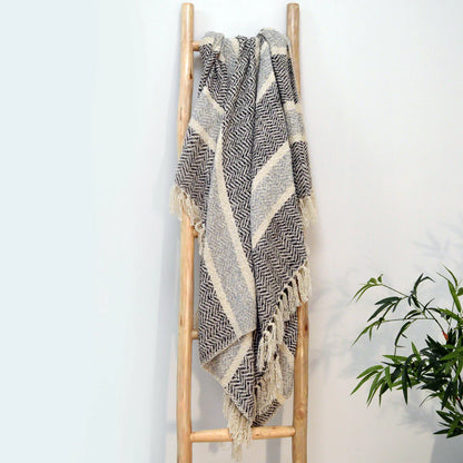 Herringbone Throw in Grey Shades with Tassles