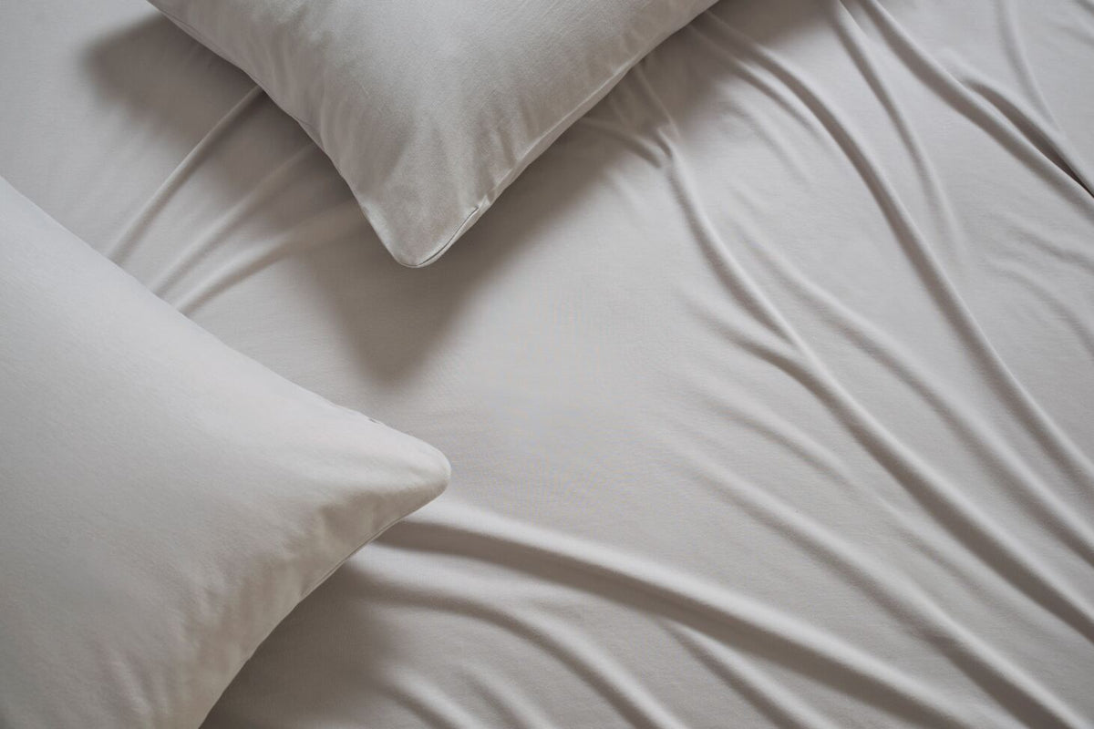 100% Combed Cotton Memory Foam Fitted Sheet in Grey