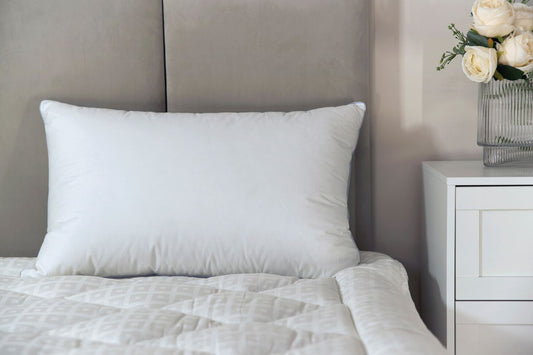 Hotel Quality Microfibre Filled Pillow