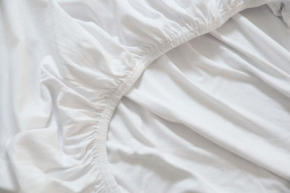 100% Combed Cotton Memory Foam Fitted Sheet in White