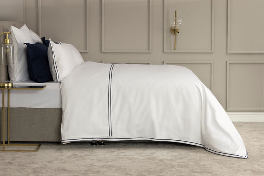 Egyptian Cotton Savoy Duvet Cover Set in White & Navy Blue