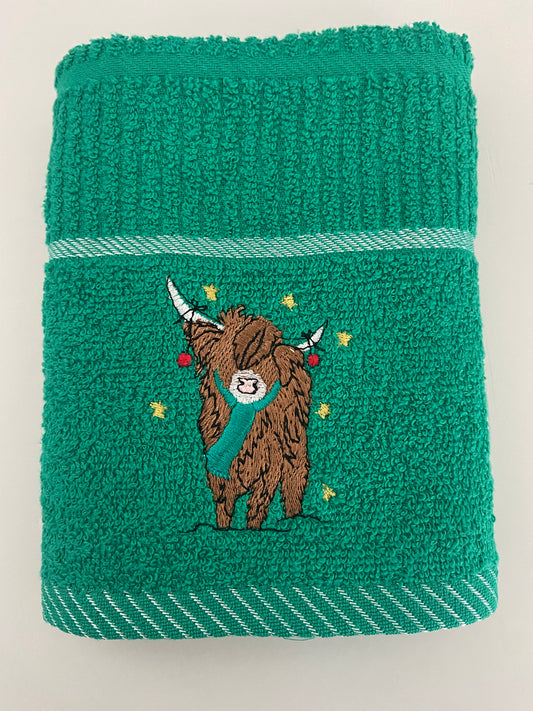 Christmas Angus Highland Cow Kitchen Towel in Green