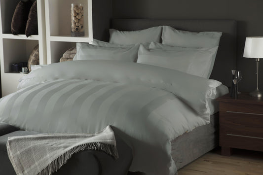 100% Cotton Broad & Narrow Stripe Duvet Cover Set in Platinum Grey