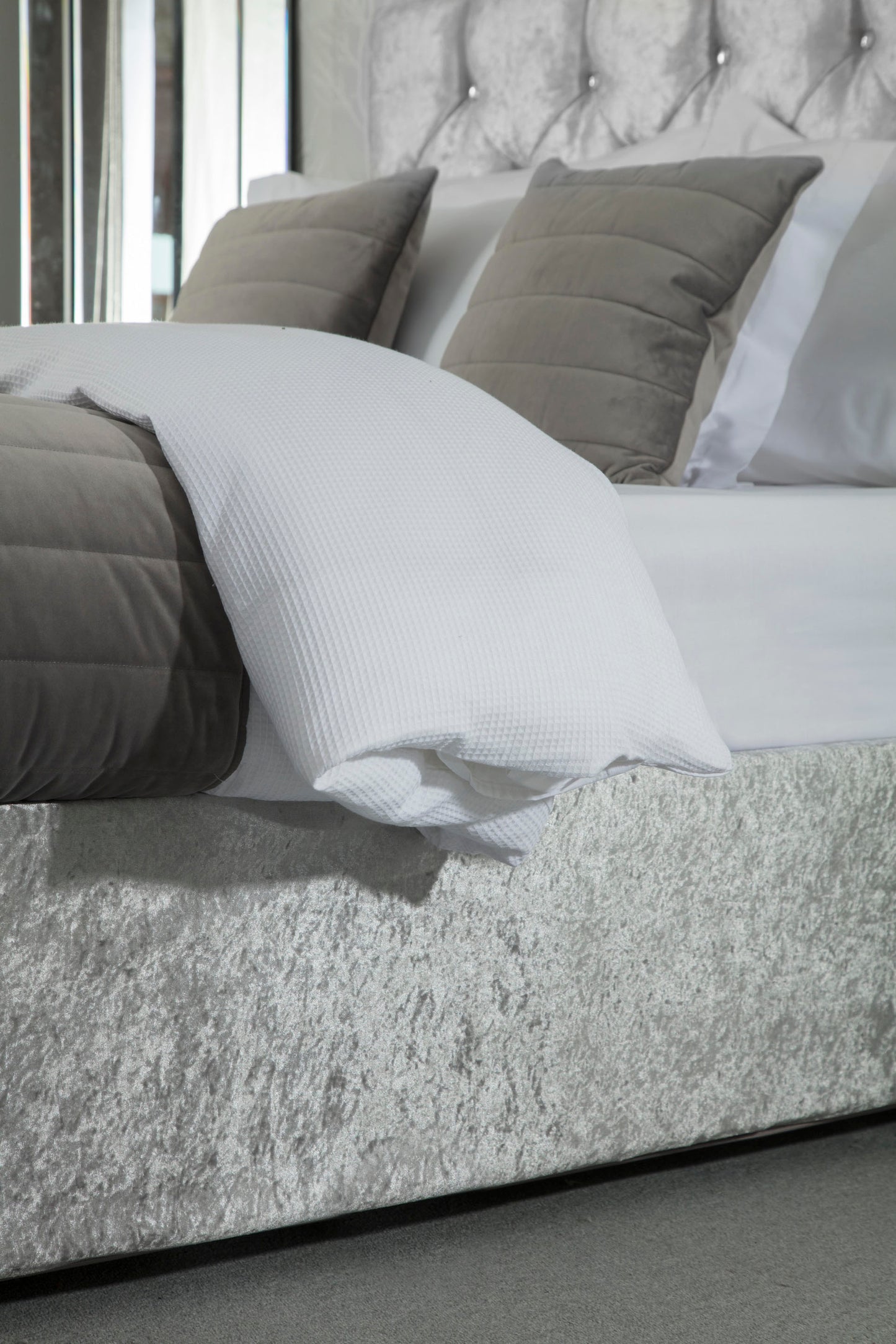 Crushed Velvet Divan Bed Base Wrap in Silver Grey