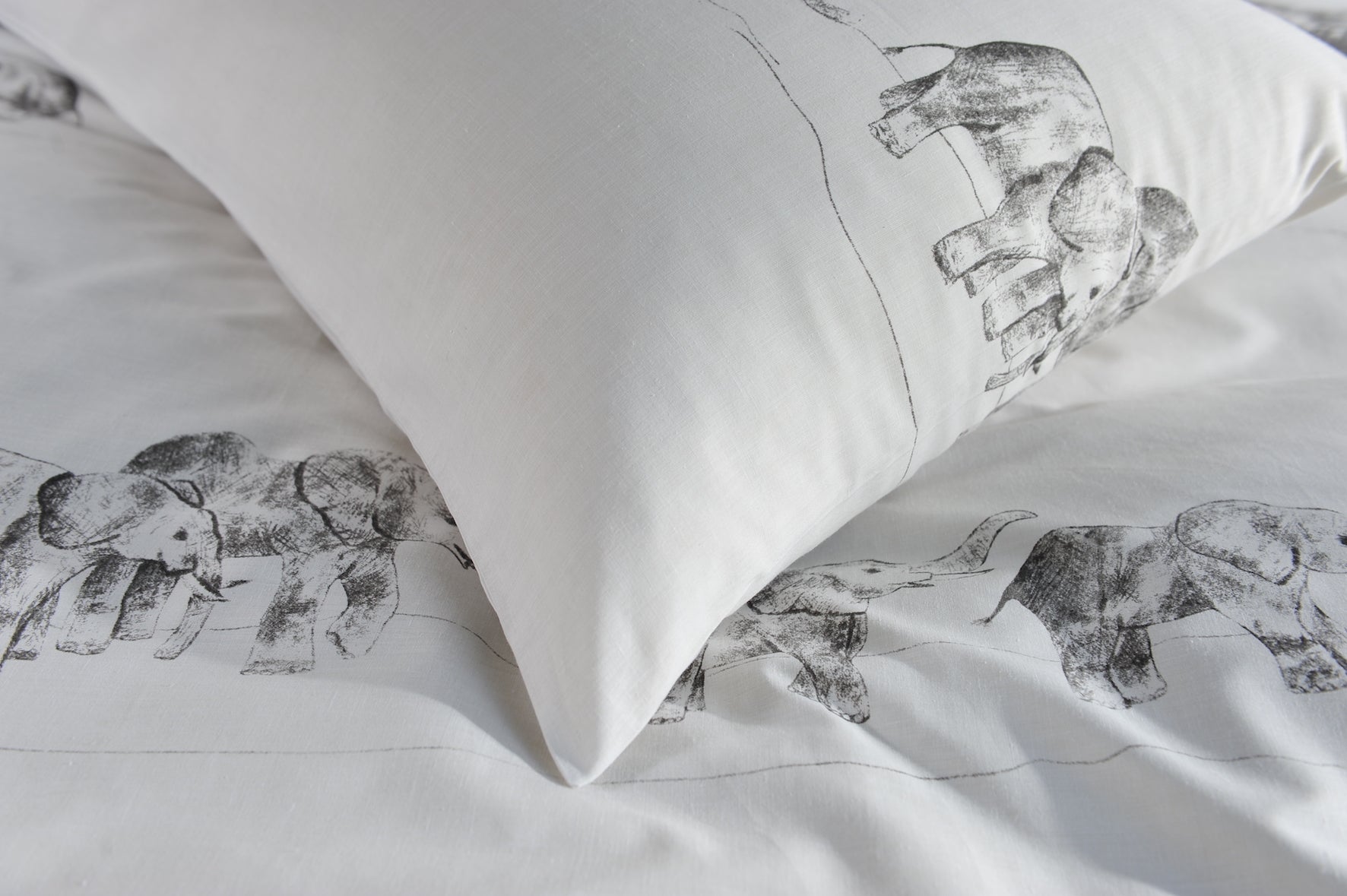 Elephant duvet cover deals