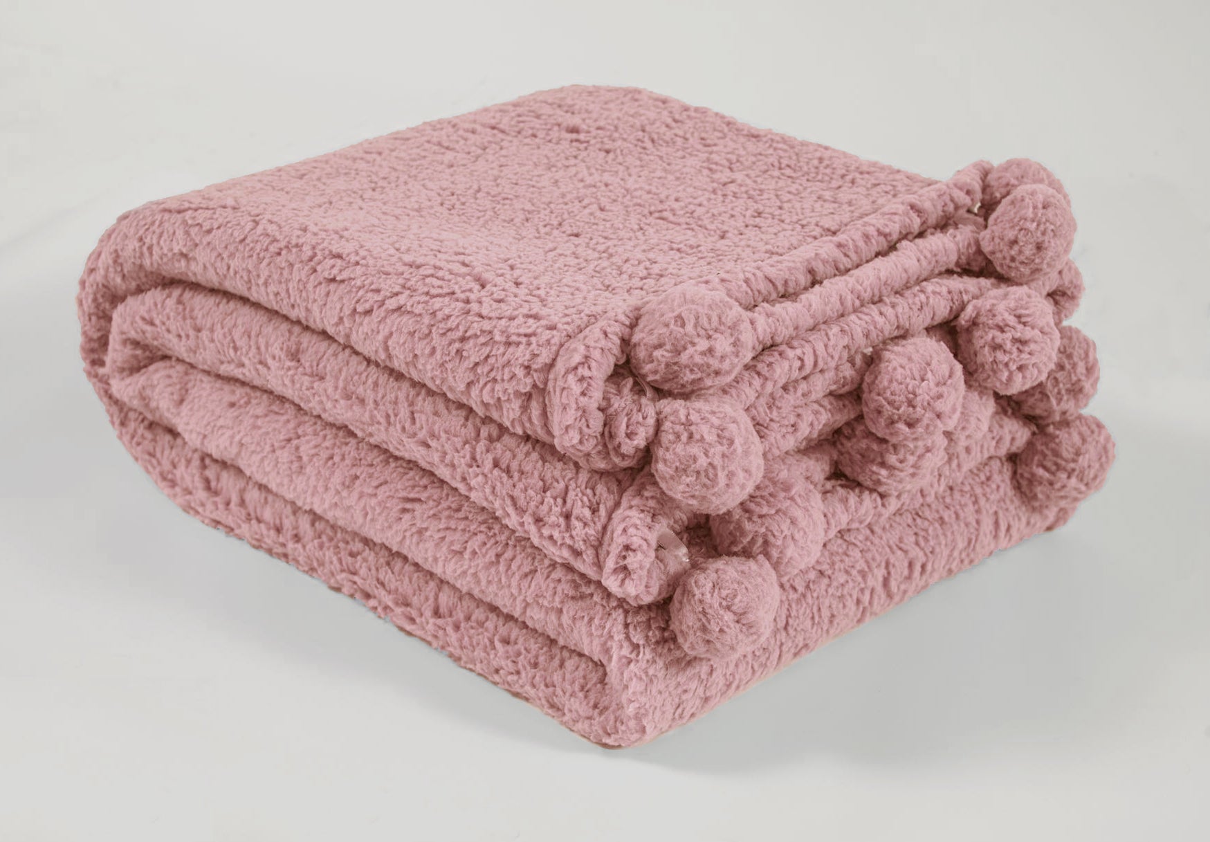 sherpa throw, sherpa blanket, pink supersoft throw, pom pom design