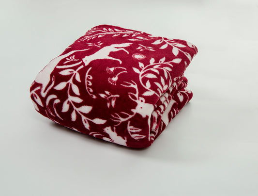 Woodland Animal Supersoft Throw in Berry