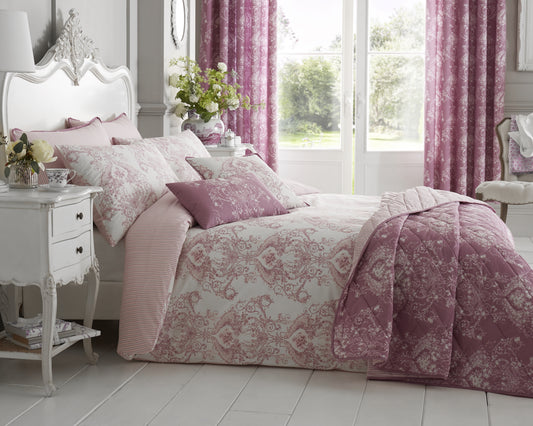 Cotton Rich Toile Duvet Cover Set in Pink